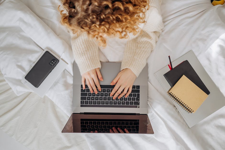 Carte mondiale avec marqueurs logistiques